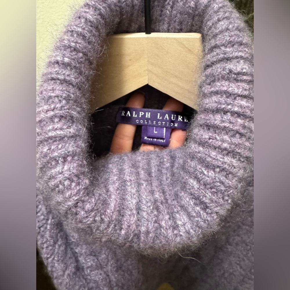 Ralph Lauren Purple Label Cashmere Cable Knit Top as seen on Rachel on Friends - Picture 14 of 17